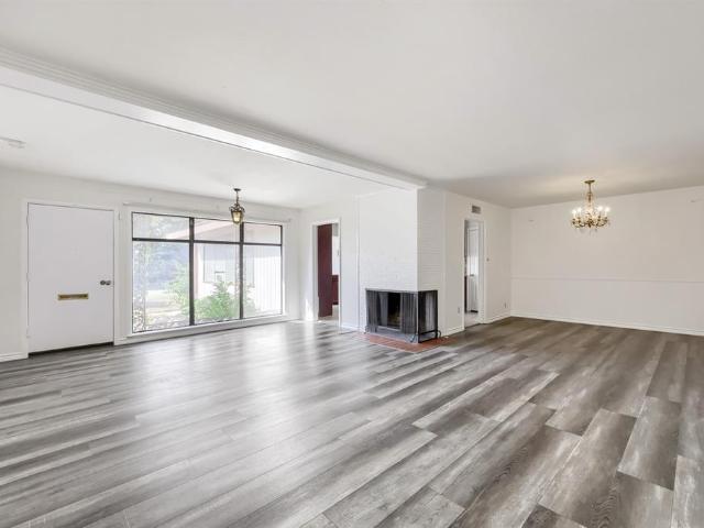 6716 Woodstock Road