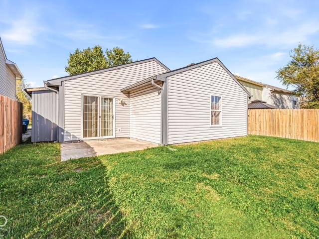 6719 Glenn Meade Drive