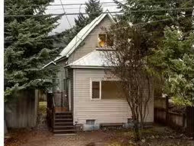 671 7Th Avenue, Fernie, BC, V0B 1M0 house for sale Listing.