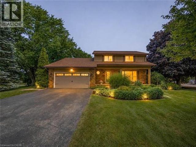 671 Main Street S, Burgessville, ON, N0J 1C0 house for sale | Listing ID 40851 | Royal LePage