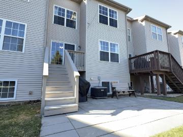 671 Southtowne Drive