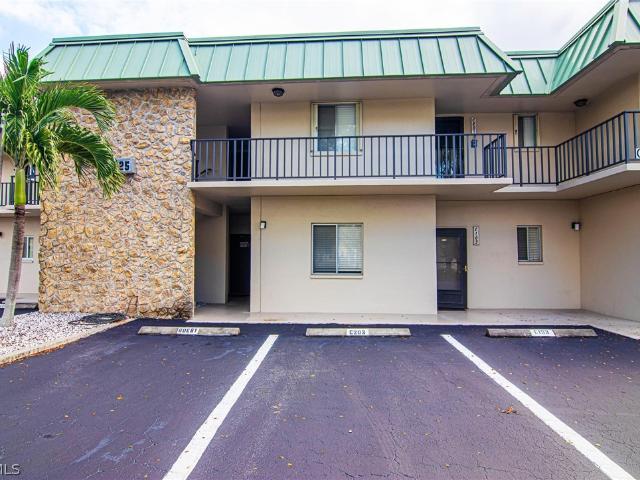 6725 Winkler Rd, Unit 203C, Fort Myers, FL 33919 | MLS #2026010