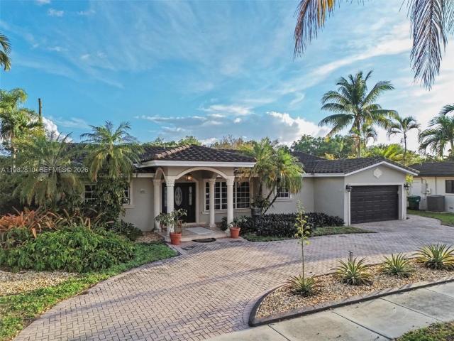 6726 Orchid Dr, Miami Lakes, FL 33014 | MLS #A11982