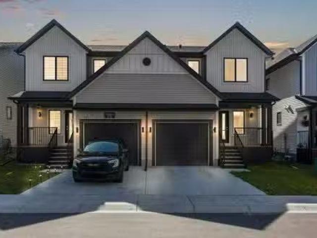 672 South Point Heath Sw, Airdrie, AB, T4B 5H7 house for sal.