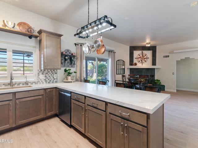 6732 e ashler hills drive
