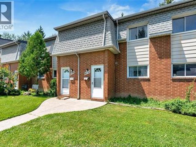 6732 Rose Ville Garden Drive, Windsor, ON, N8T 1J2 townhouse for sale | Listing ID 26018 | Royal LePage