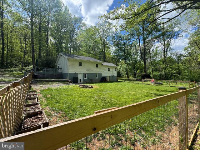 673 Creek Rd, Front Royal, VA 22630 | MLS #VAWR2014