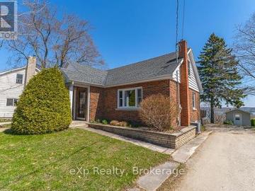 673 Gould Street, South Bruce Peninsula, ON, N0H 2T0 house for sale | Listing ID X13044 | Royal LePage