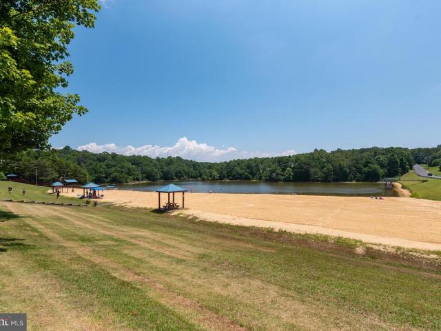 673 Running Fox Road