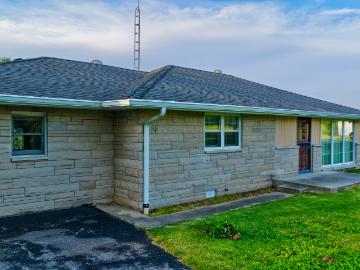 6742 E County Road 900 N