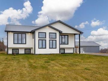 674 48 Road, Mount Albion, PE, C1B 3K4 house for sale | Listing ID 202612 | Royal LePage