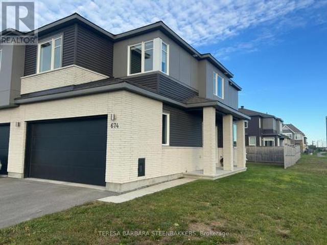 674 Taliesin Crescent N, Ottawa, ON, K2S 2W5 house for sale | Listing ID X13814 | Royal LePage