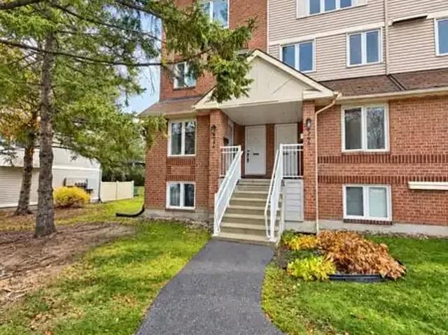 6754 Jeanne dArc Blvd N Unit B — 2 Bedroom 1.5 Bathroom
