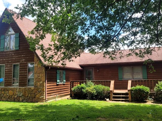 6758 Highway 1693