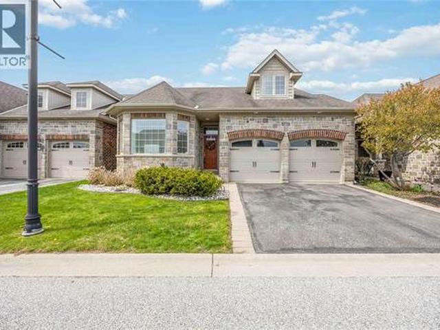 6758 St Andrews Circle Unit# 26, Plympton Wyoming, ON, N0N 1E0 house for sale | Listing ID 26011 | Royal LePage