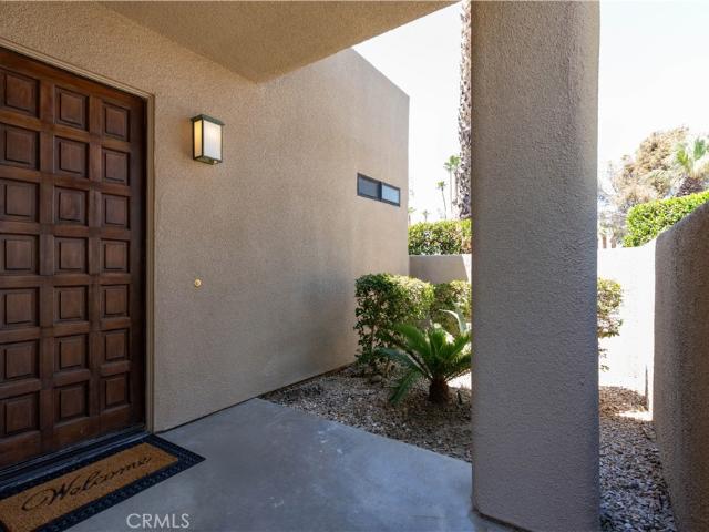 67591 N Portales