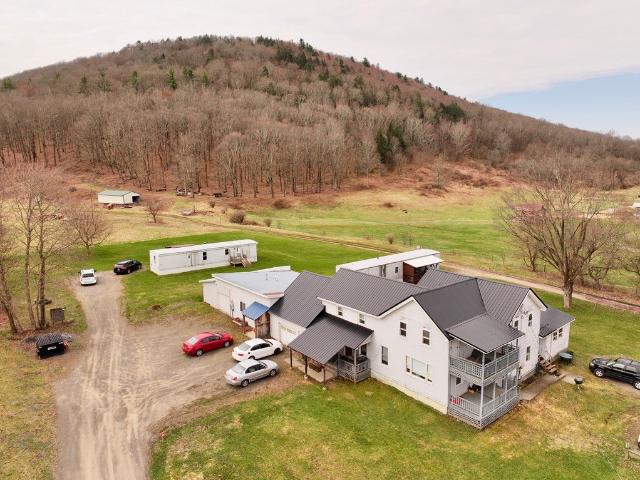 675 & 677 Spencer Rd