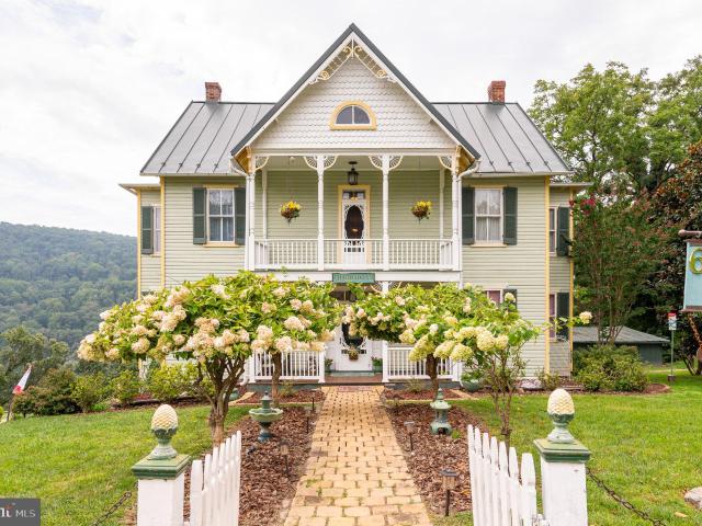 675 Cliff St, Harpers Ferry, WV 25425 | MLS #WVJF2023