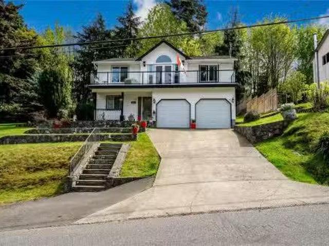 6767 Foreman Heights Dr, Sooke, BC, V9Z 0L4 house for sale.