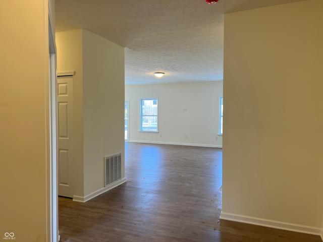 6762 Redbud Lane