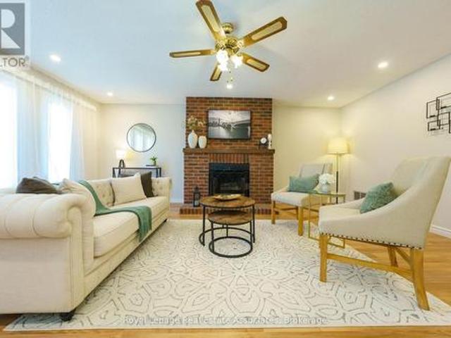 6763 Dolmage Court, Mississauga, ON, L5N 4V9 house for sale | Listing ID W13549 | Royal LePage