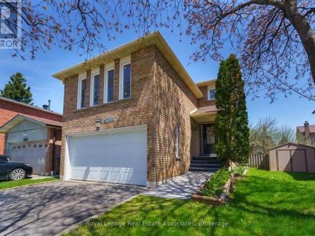 6763 Dolmage Court, Mississauga, ON, L5N 4V9 house for sale | Listing ID W14033 | Royal LePage