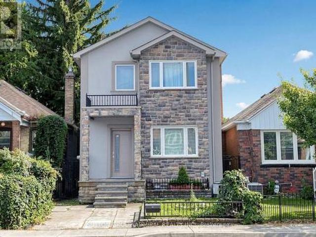 676 Vaughan Road, Toronto, ON, M6E 2Y6 house for sale | Listing ID C13859 | Royal LePage