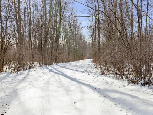 6776 Ravenswood Rd, Smiths Creek, MI