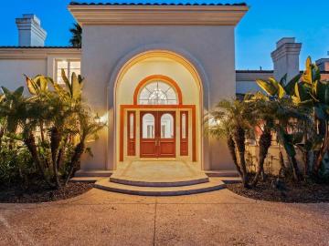 Fairbanks Ranch, San Diego County, California, USA