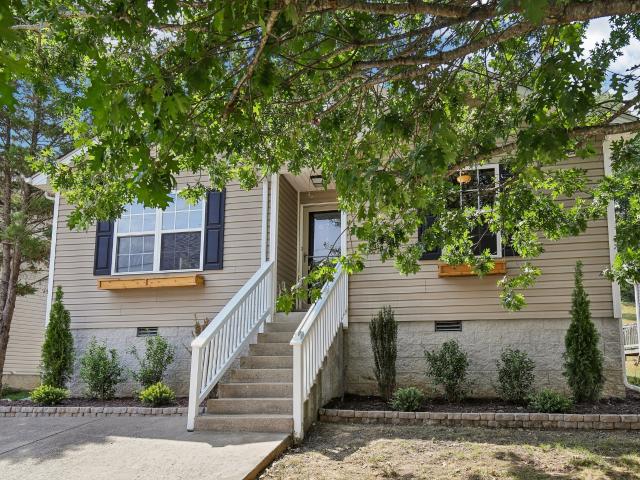 677 Belgium Dr