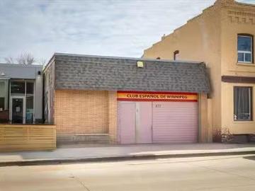 677 Selkirk Ave, Winnipeg, MB, R2W 2N4 commercial for sale.
