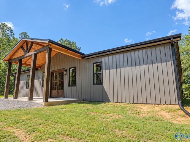 677 West Lacon Road