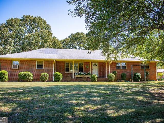 677 Upper Caldwell Rd, Bowdon, GA 30108