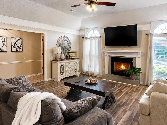 6785 castlegate cv