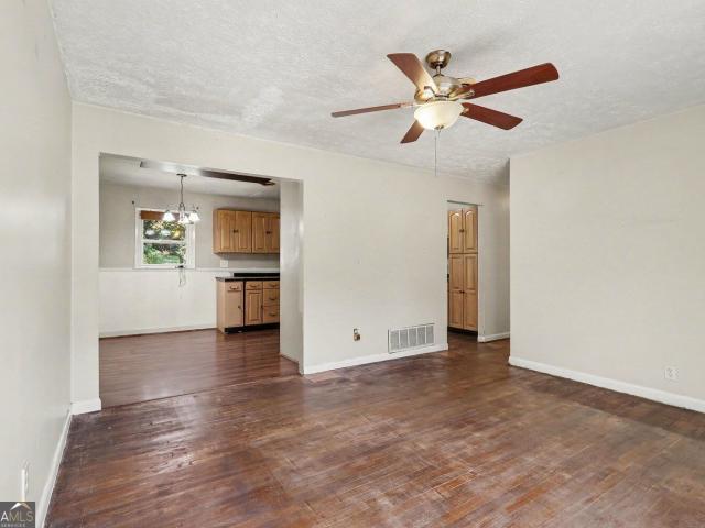 6786 Tralee Drive