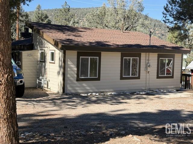 6787 Lakeview Drive