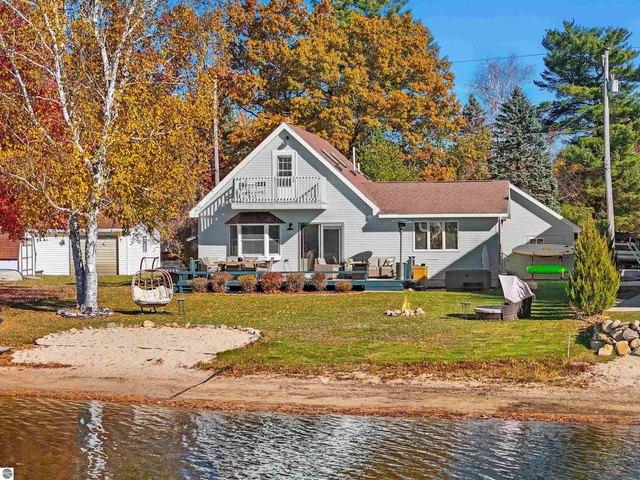 6789 W Redman Dr, Lake City, MI 49651