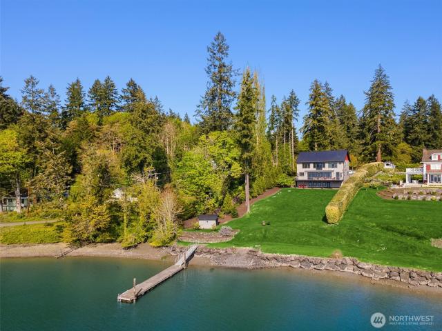 6783 NE Bergman Road