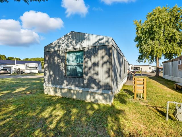 678 SE Robinson SE # Lot 101