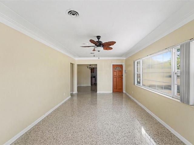 6795 23rd St S, St. Petersburg, FL 33712 | MLS #TB8476