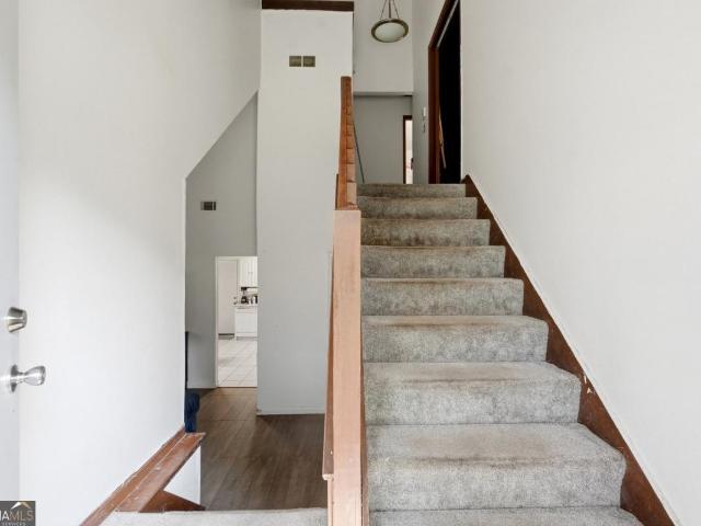 6798 Collier Way
