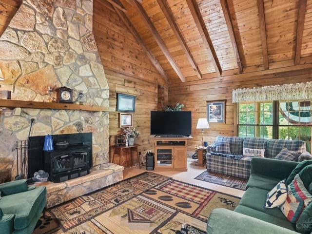 6793 Diamond Mill Road