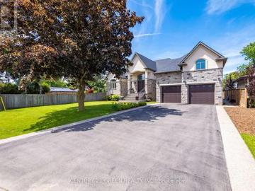 Ancaster, Hamilton, Ontario, Ontario - Garden