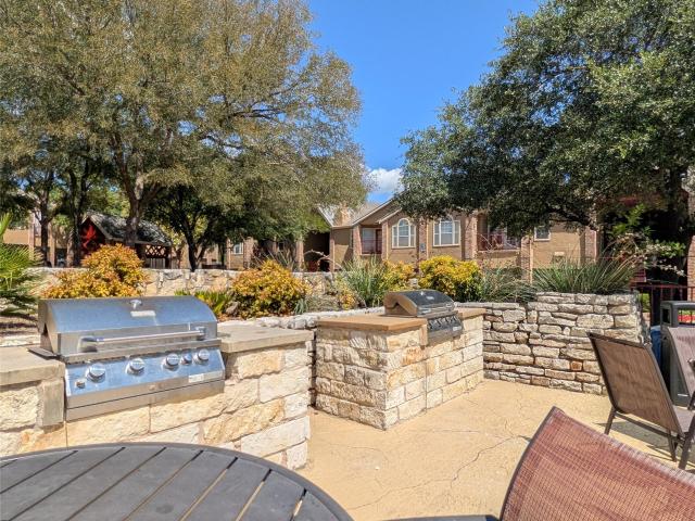 6804 N Capital Of Texas Highway # 311