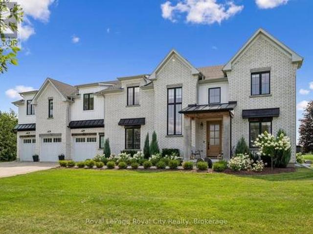 6804 Gerrie Road, Centre Wellington, ON, N0B 1S0 Luxury House for sale | Listing ID X13675 | Royal LePage Carriage Trade Luxury Properties