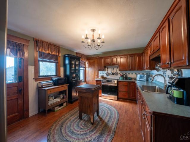 6808 St Rt 48