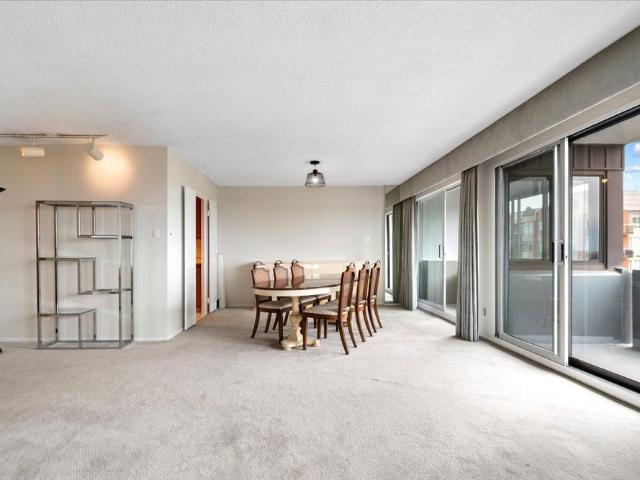6800 Av. MacDonald, Côte Saint Luc, QC H3X
