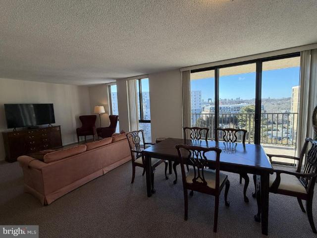 6800 Fleetwood Road # 1002
