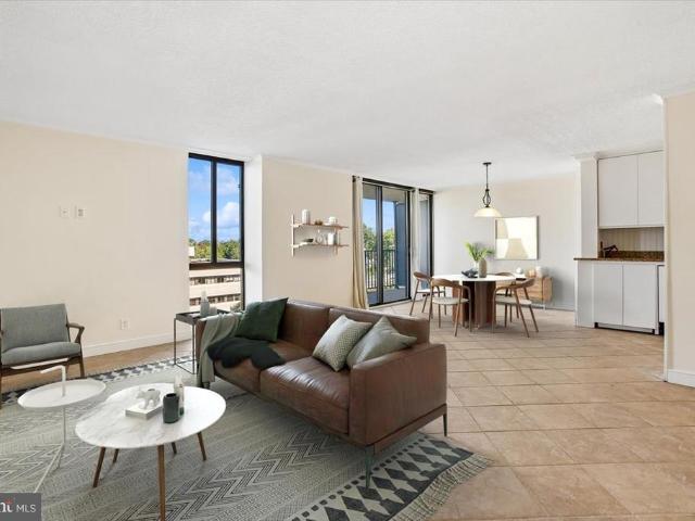 6800 Fleetwood Road # 515