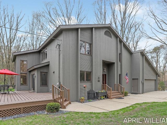 6801 Wildwood Drive